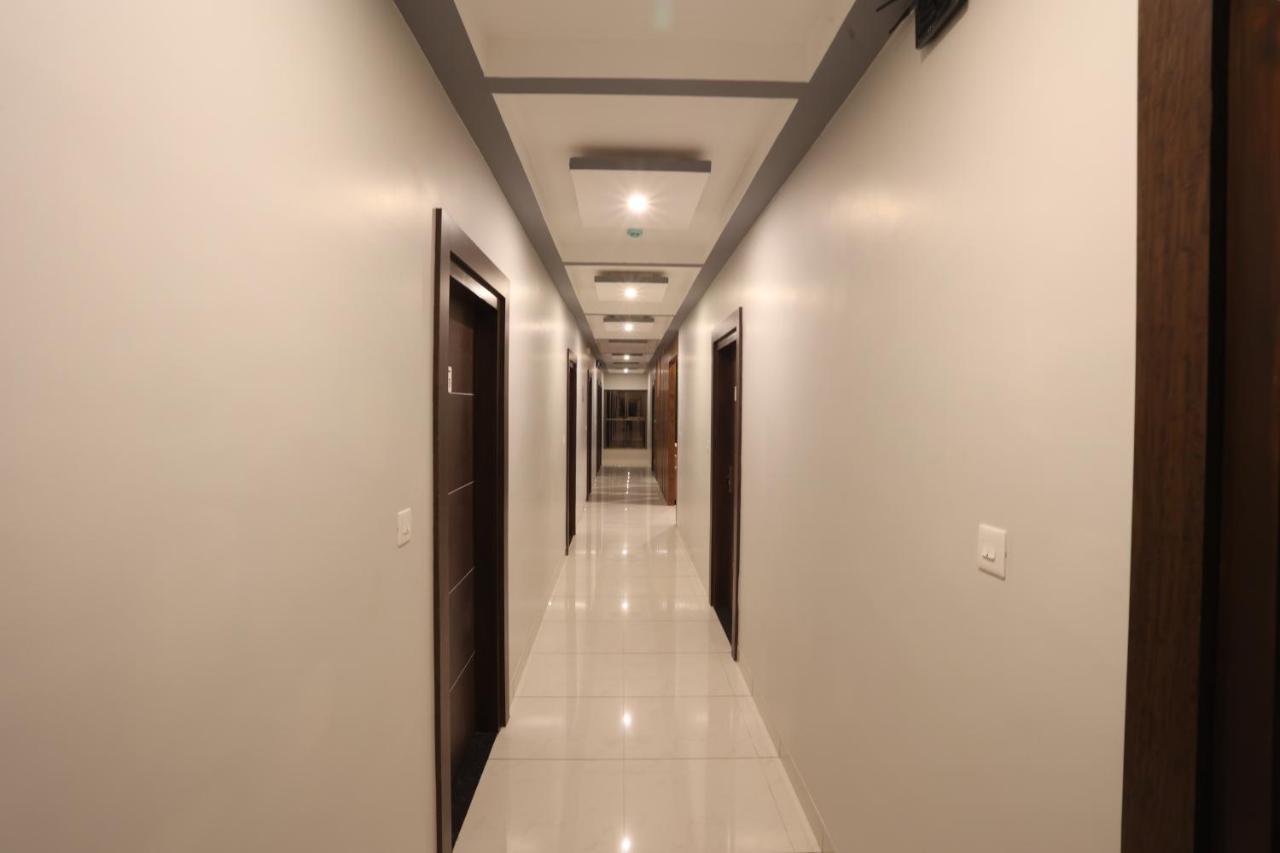 Отель Lgp Residency Tiruchirappalli Экстерьер фото